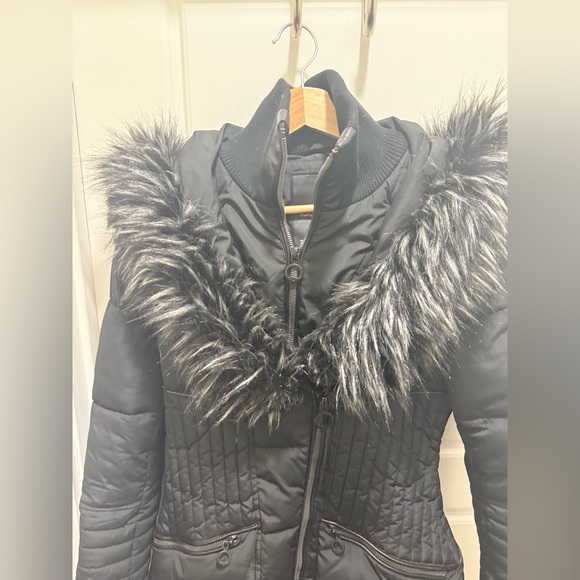 Noize. Gigi Vegan Faux Fur Trim Quilted Parka. Black. Size XS. - Picture 7 of 14